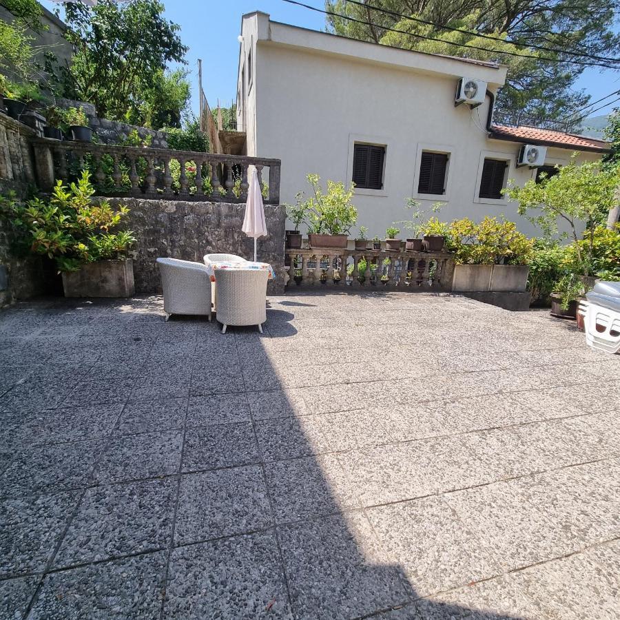 Apartment Jovan2,On The Beach With Free Wi-Fi コトル エクステリア 写真